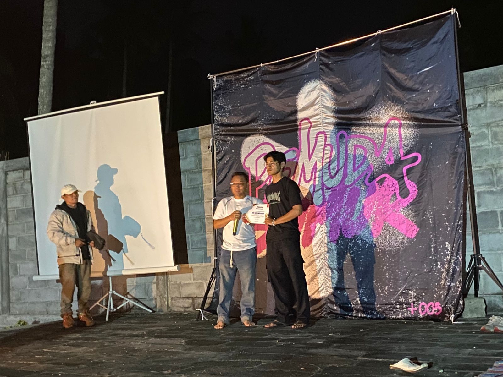 Gambar Berita